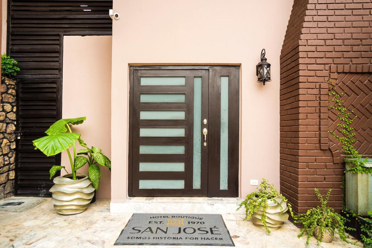 San José Suites Boutique Linares Esterno foto